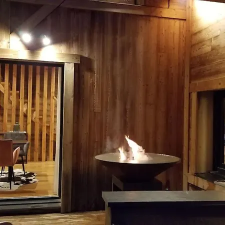 샬레 Luxe Spacieux, Piscine Chauffee, Vue Et Montagnes, Proximite Immediate Pistes