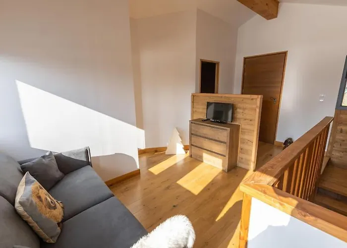Luxe Spacieux, Piscine Chauffee, Vue Et Montagnes, Proximite Immediate Pistes Σαλέ